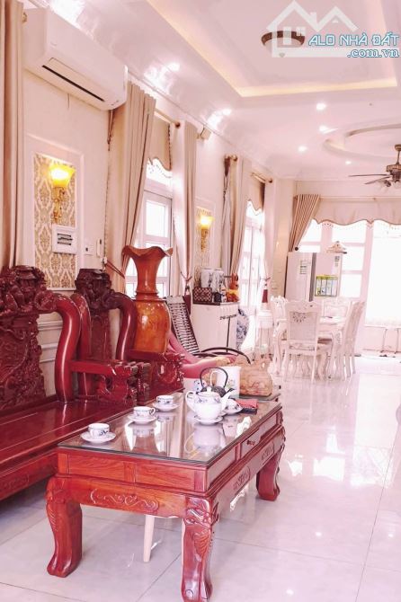 Biệt thự mini Tân Cổ Điển 4 tầng - 120m2 (Ngang 7m) - Khu Dân Cư Vip - Quận 2 - 4