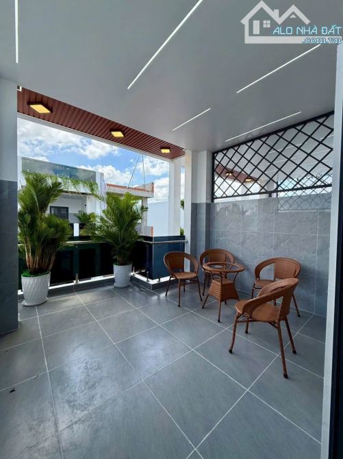 Siêu phẩm nhà đẹp Quận 12, đường Dương Thị Mười, 5 tầng, hẻm 6m, 4*19m, nhỉnh 8 tỷ - 5