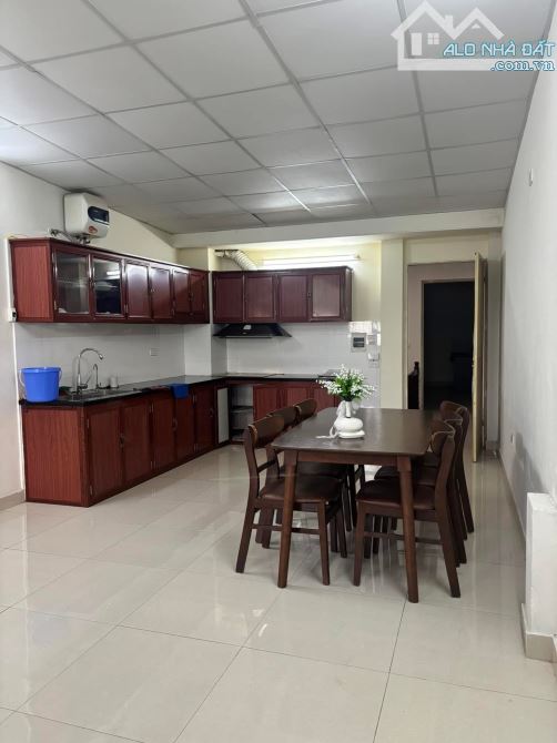 TUYỆT PHẨM 5 TẦNG MẶT PHỐ MỄ TRÌ-DT:60m2 - Ô TÔ LA LIỆT TRƯỚC NHÀ-DỄ KINH DOANH GIÁ 28,5T - 5