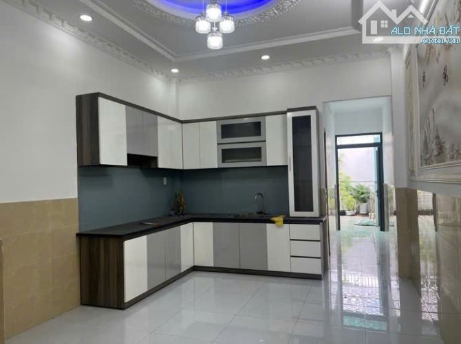 Bán Nhà 3 Tầng. 4x28m, Huỳnh Tấn Phát, TT Nhà Bè, Giá Chỉ 5.3 Tỷ. - 6