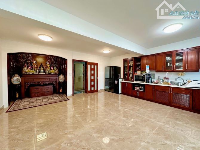 BÁN NHÀ TRẦN QUỐC HOÀN, VỊ TRÍ KINH DOANH, Ô TÔ TRÁNH, KINH DOANH 60m2, giá 26.5 tỷ. - 6