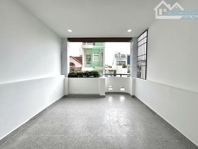 TL CCHỦ-4Tầng-Đồng Bộ Hẻm Oto Tránh-VIP Phú Nhuận-Sổ VuôngA4-DT Sàn 120m2-Sát MT-Chỉ 9.09T - 6