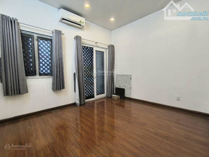 Hiếm trong tầm giá! Nhà sẵn kết cấu(4x12m) hẻm xe hơi 6m ngủ nhà ngay Vincom Nguyễn Xí - 6