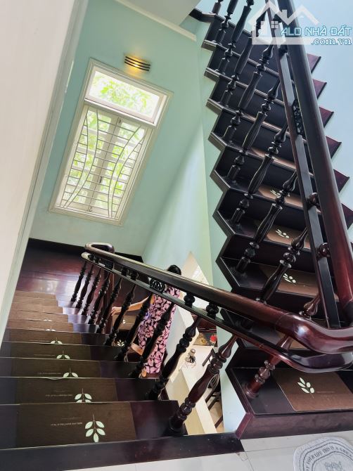 BÁN NHÀ 4 TẦNG 2 MẶT TIỀN CÓ SÂN VƯỜN RỘNG THOÁNG CÁCH MẶT TIỀN ĐƯỜNG PHẠM VĂN ĐỒNG CHỈ HƠ - 6