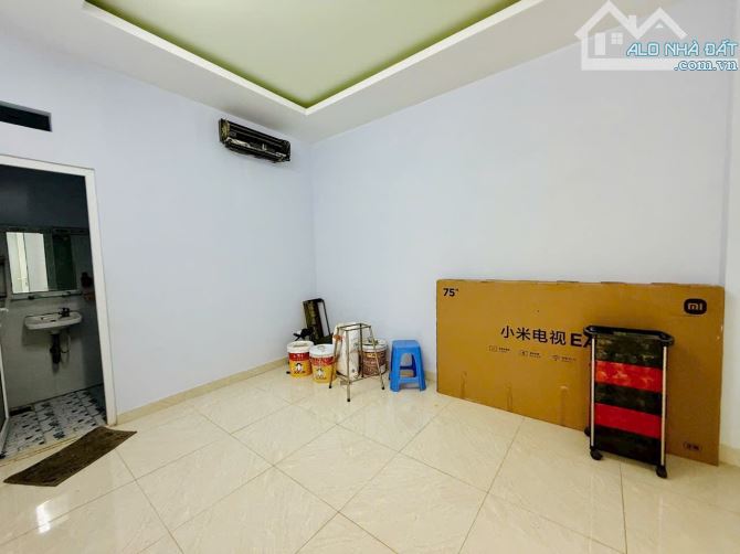 Nhà 3 tầng mặt tiền hẻm đường THẠNH XUÂN 33, Q12, dt 50,3m2 (5,4mx9,4m) đường 8m💰4,95Tỷ - 7