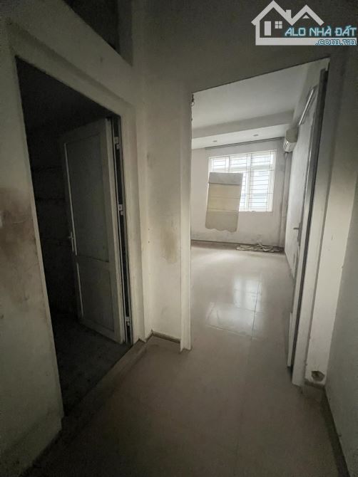Bán nhà Hoàng Quốc Việt Cầu Giấy. Sổ vuông 41m, 4 tầng MT4m1 Giá 16 tỷ Ngõ ô tô tránh - 7