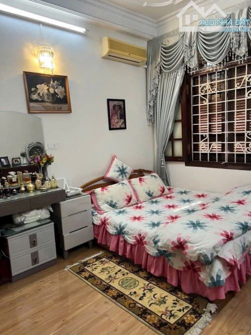 Hoàng Hoa Thám 61 m2 3 tầng, mặt tiền 4.2 m ✅10.6 tỷ Ba Đình - 7