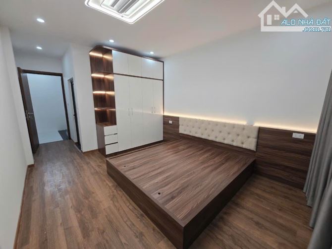 Bán nhà 6 tầng đẹp Kẻ Tạnh, Long Biên, fu.ll nội thất, cách một nhà ra ô tô thông. - 8