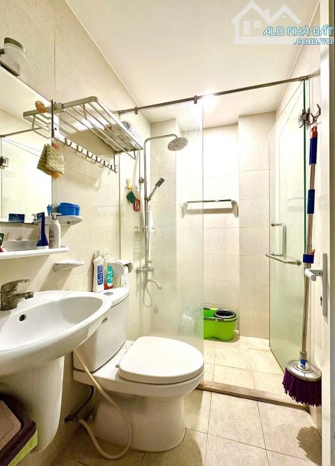 # QUẬN 6  NHÀ 4 TẦNG XINH MỚI- LÔ GÓC - 2 MẶT TIỀN ĐƯỜNG- OTO QUAY ĐẦU - VỪA Ở - VỪA KD - 8