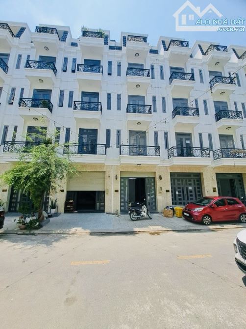 CHDV - 7 Phòng - Thạnh Lộc 44 - 5 tầng - 60m2 - thang máy - 20tr/tháng - Giá 5,55 tỷ - 9