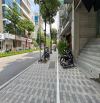 Bán nhà mặt phố, lô góc Hoàng Cầu, Đống Đa 79m2 3 tầng MT 5m 29tỷ