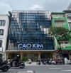 CHO THUÊ TÒA NHÀ 221-225 LÝ TỰ TRỌNG, QUẬN 1 - 12M X 20M, 5 TẦNG - THANG MÁY, PCCC