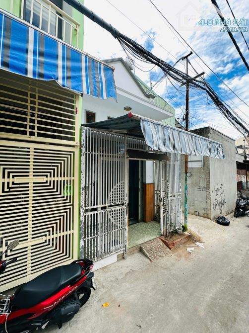 Bán nhà mê lỡ hẻm 3m đg thanh niên dt 33m2 ngang 3,4m giá 2ty350 hướng tây nam
