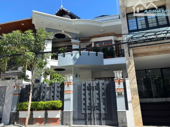 Bán nhà đẹp mặt tiền khu bàn cờ 170m2 ngang8.14m giá 22tỷ
