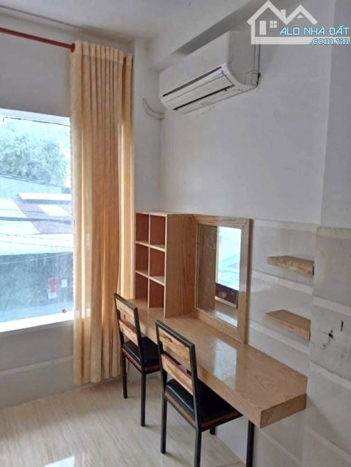 CHDV 15P. 60m2 . 6 tầng. Nở hậu, Phan Huy Ích.P15. Tân Bình