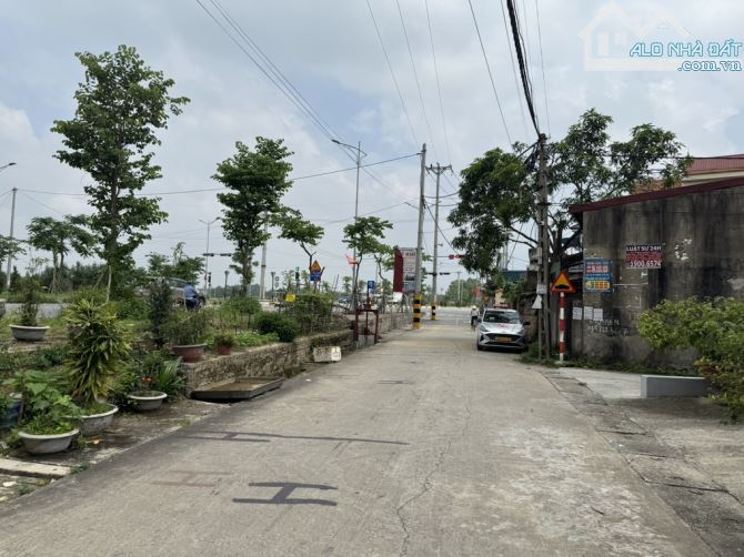 Bán Đất-Đường Gom Võ Nguyên giáp kéo Dài-95M2 Full Thổ Cư-5,6Tỷ
