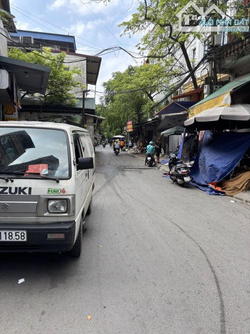 BÁN NHÀ MẶT PHỐ VƯƠNG THỪA VŨ . GIÁ 26 TỶ NHÀ 5 TẦNG . HIẾM NHẤT KHU VỰC