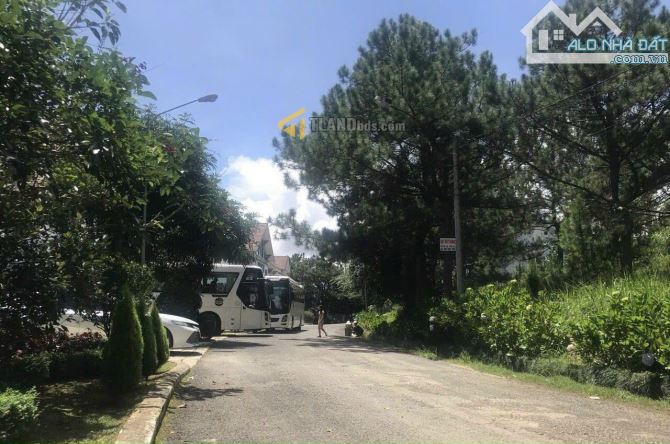 Bán nhà đất Đà Lạt, khu dân trí cao, Nguyễn Hữu Cảnh 239m2 đất bằng phẳng 11,7 tỷ