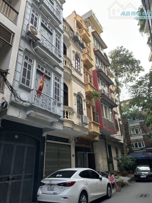 TRẦN QUANG DIỆU – Ô TÔ TRÁNH  -NGÕ THÔNG KINH DOANH – VỈA HÈ – 38M² X 4T – GIÁ CHỈ 17 TỶ