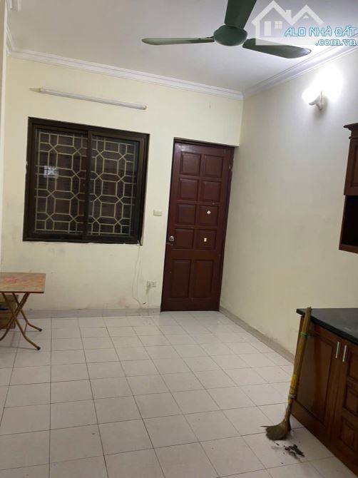 Cho thuê tầng 1 làm kd nhỏ, vp và cho thuê phòng trọ tại nhà nhà số 3 ngõ 189 giảng võ Cho thuê tầng 1 làm kd nhỏ, vp và cho thuê phòng trọ tại nhà nhà số 3 ngõ 189 giảng võ
