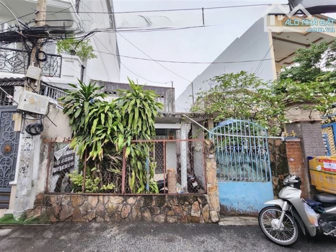 NHÀ NÁT (5.2 x 23.5) hẻm OTO 5m thông, SỔ ĐẸP, KHÔNG QUY HOẠCH chỉ 82tr/m2
