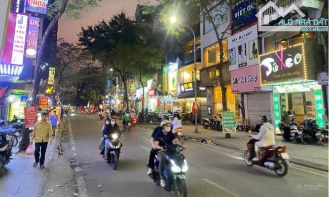 Đất Vàng TTQ.Đống Đa_Đường Láng_Ko QH_oto Qua Nhà_DT45m_MT3.4_Giá 12.6 Tỷ