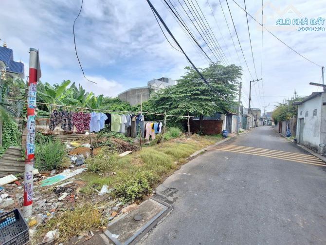 Đất gần ngã 3 Cây Lơn, phường Đông Hòa, TP Dĩ An. 19 tỷ