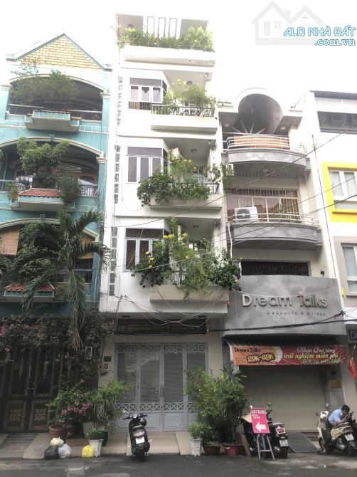 Nhà khu nội bộ 134 Thành Thái, 69m2, 4.2x17m, 5 tầng, 20 tỷ