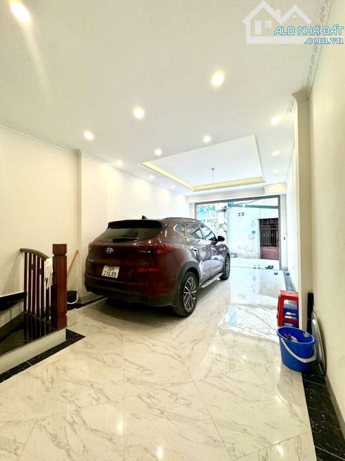 Phân lô Vương Thừa Vũ, ngõ thông, kinh doanh, ôtô tránh, 2 thoáng, gara, 55m*6T thang máy