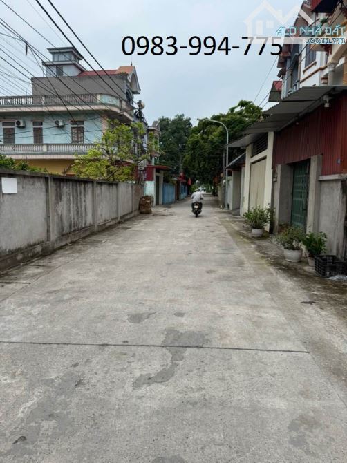 BÁN ĐẤT PHỐ HỒ, THUẬN THÀNH. 52M2 * MT 5,6M * 1,85 TỶ. ĐƯỜNG Ô TÔ, GẦN