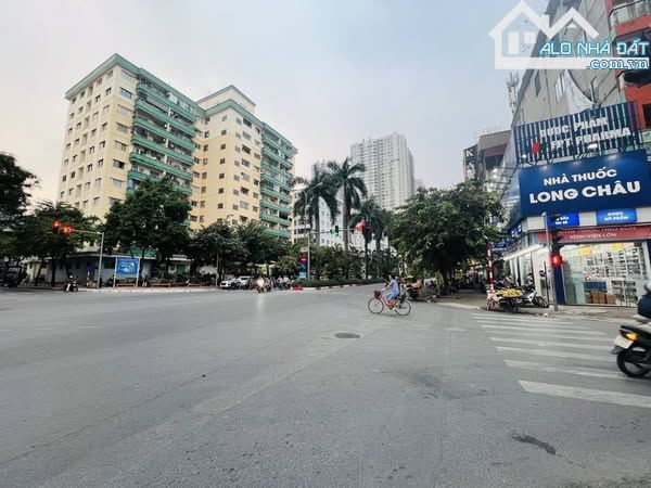 🏡 NHÀ ĐẸP MỚI XÂY HÀM_NGHI – 6 TẦNG THANG MÁY - Ô TÔ ĐỖ CỔNG - CẠNH VIN HÀM NGHI -