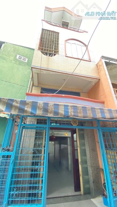 Bán Nhà Cách Mặt Tiền Đường Tùng Thiện Vương 15M - Ngay Cầu Chà Và - Phường 12 Quận 8