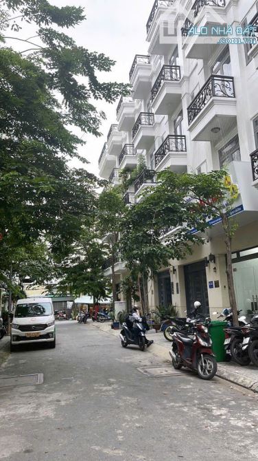 🔥Nhà 4 tầng LÔ GÓC,KHU PHÂN LÔ ĐỒNG BỘ đường TX22 Phường THẠNH XUÂN, Quận 12. 💵10.25tỷ.
