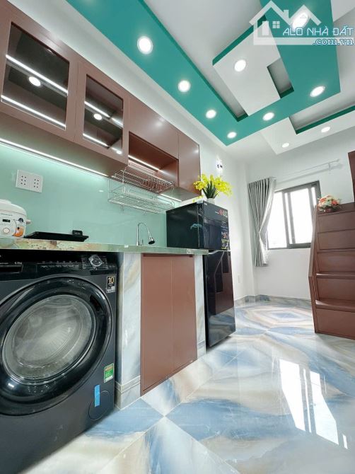 CẦN BÁN GẤP CĂN HỘ DỊCH VỤ 5 SAO FULL DÒNG TIỀN 9%/ NĂM. Q8 - 1
