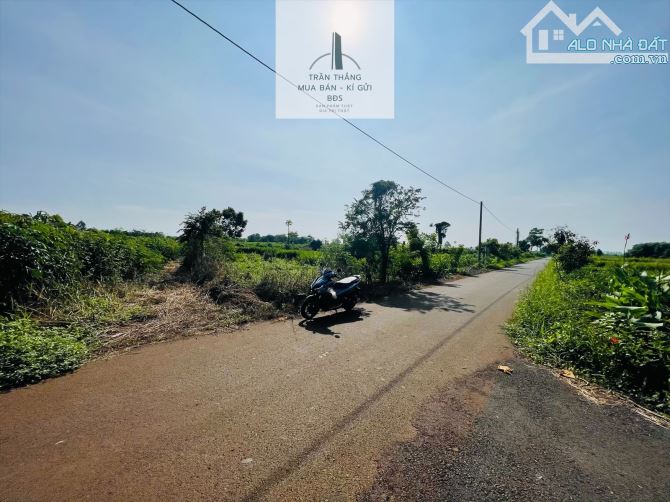 Đất Bình Trung - Khu Dân Cư - Thích Hợp Xây Nhà - 1