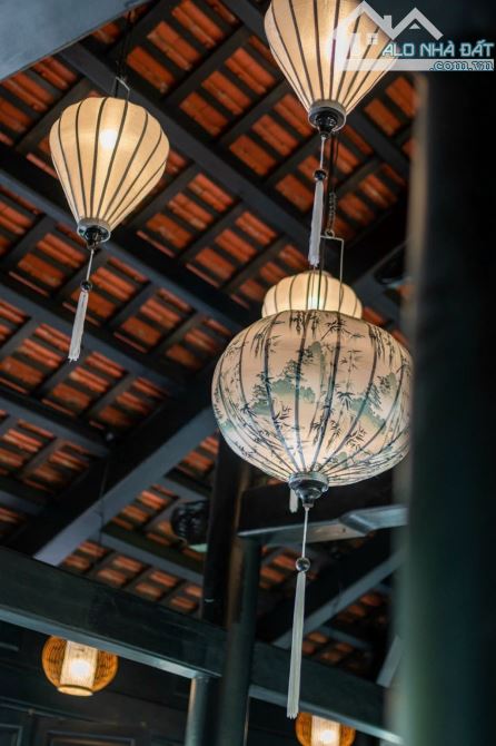 SIÊU PHẨM VILLA HỘI AN PHONG CÁCH VỪA CỔ KÍNH VỪA HIỆN ĐẠI GẦN 300M2- GIÁ TỐT 12tỷ - 1