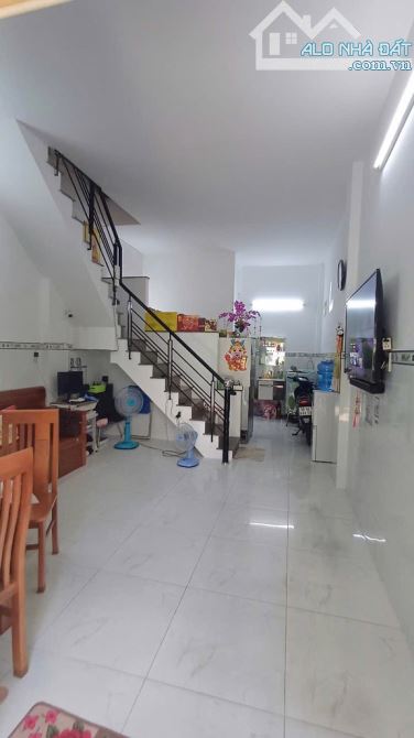 Bán nhà đẹp 32m2, Thống Nhất, P16, Gò Vấp, SHR vuông, nhỉnh 3 tỷ - 1