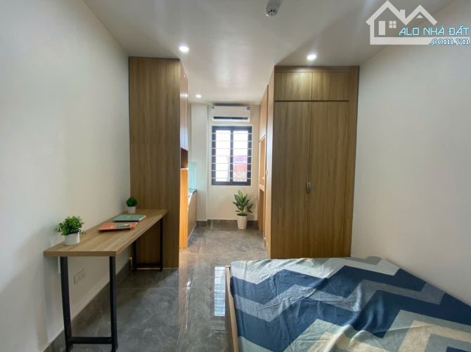 Cho Thuê CCMN Ngõ 26 Cự Lộc Thanh Xuân 25m2 Studio Ban Công Cửa Sổ Giặt Riêng Thang Máy 9P - 1