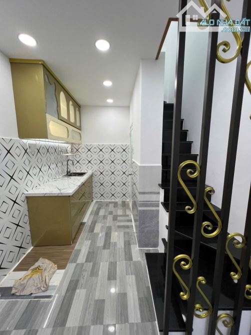 Bán nhà mặt tiền Đường số 8, Bình Tân gần Aeon Tân Phú, 20m2 - 3x7 - 2 tầng, chỉ hơn 2 tỷ. - 1