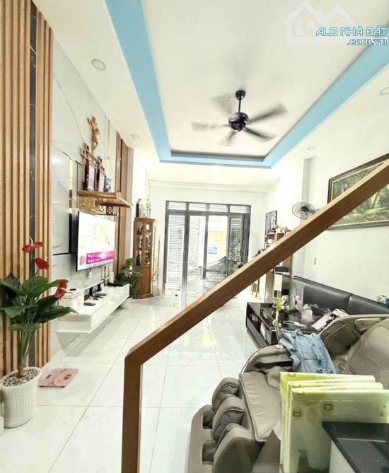 TÂN PHÚ SẲN DÒNG TIỀN 15TR/TH, HXH 6M, ĐỘC LẬP, 71M2, 3 TẦNG, HƠN 7 TỶ - 1