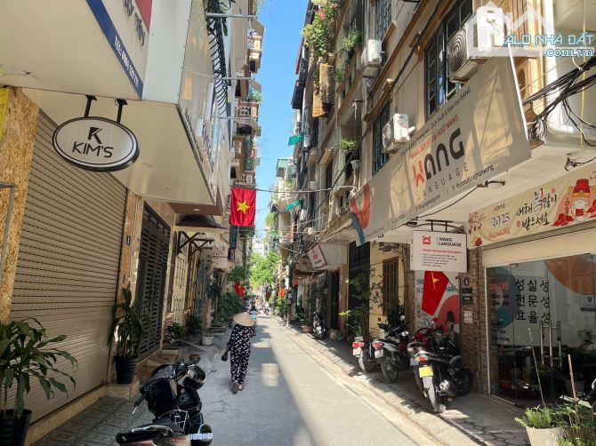 Cho thuê building Phan Văn Trường, Cầu Giấy, 545M , 8 Tầng thang máy, 95tr/ tháng. - 1