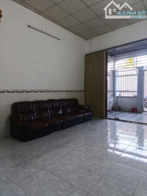 Chủ bán nhà lê minh nhựt tân thông hội 101m2 giá 740 triệu sổ hồng riêng - 1