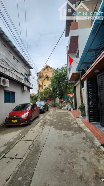 Đại Áng, Thanh Trì, DT: 59/54m đất, MT:5m, giá: 4.78 tỷ, lô góc, oto thông và ngủ trog đất - 1