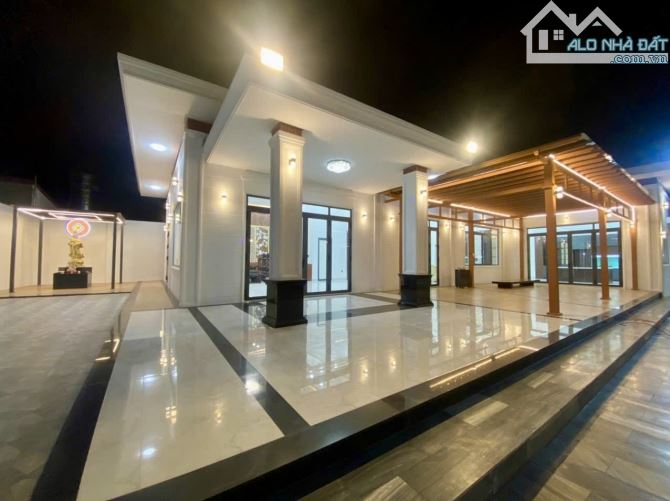 BIỆT THỰ VƯỜN [2000m2] VIPP GẦN KCN TÂN AN 14,5Tỷ - 1