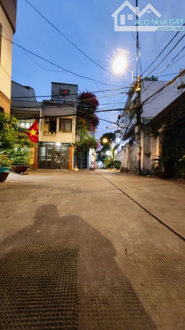 Hẻm 7m ngay cv Lũy Bán Bích. Ngang khủng 5m, GPXD 5 Tầng, Siêu nét 10 tỷ, hiếm có - 1
