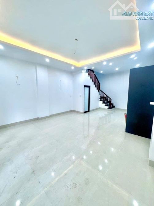 Bán nhà trong ngõ đường phố bến khu Mỹ xá - 1