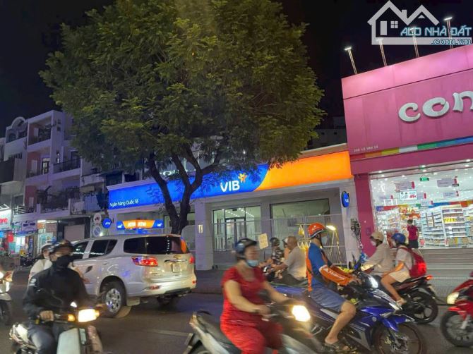 Chính Chủ Bán nhà MT Lê Văn Sỹ,P.14, Q.3, 15x22m, đang cho ngân hàng VIB thuê 330tr/tháng, - 1