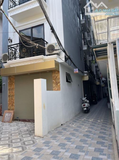 Nhà mới tinh phố Vĩnh Hưng, ngõ thông, ở thích DT 34m2 x 5 tầng x MT 4.5m, giá 6.8 tỷ. - 1