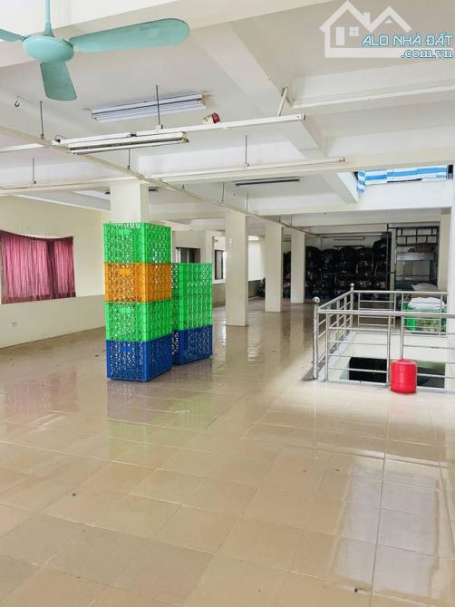 TÒA NHÀ MP NGỌC THỤY 300M2, 7 TẦNG, MT12M KHẲNG ĐỊNH ĐẲNG CẤP DÒNG TIỀN 4X TỶ - 1