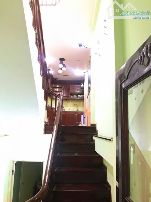 7.2 tỷ nhà Nguyễn Thái Học, Đống Đa 100m2, 4tầng, otô đỗ, KD sát Văn Miếu - 1